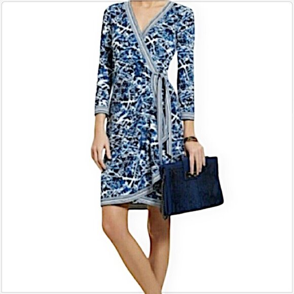 BCBGMaxAzria Adele Blue Abstract and Stripe Print Stretch Jersey Wrap Dress L - Picture 1 of 5